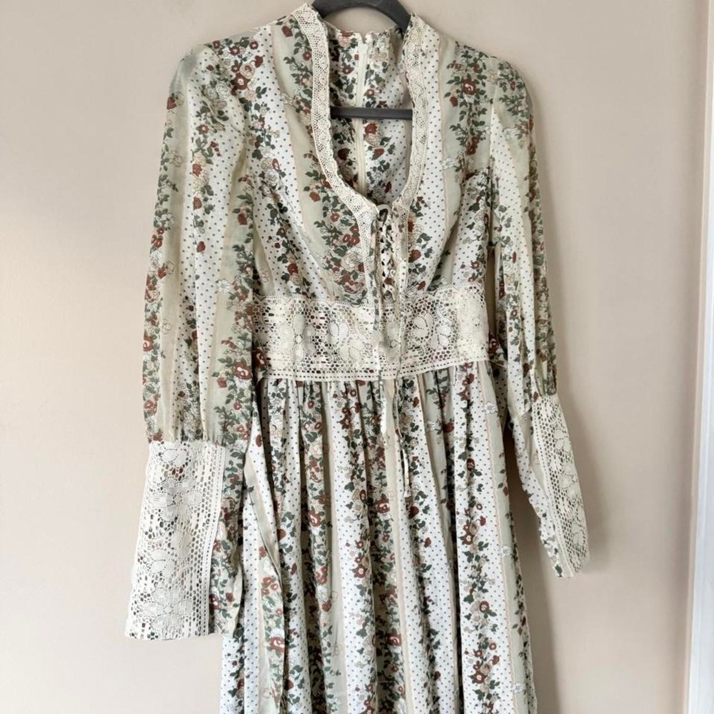 Vintage 70s Handmade Lace, Floral + Polka Dot Maxi Dress XS prairie boho green - Picture 2 of 8